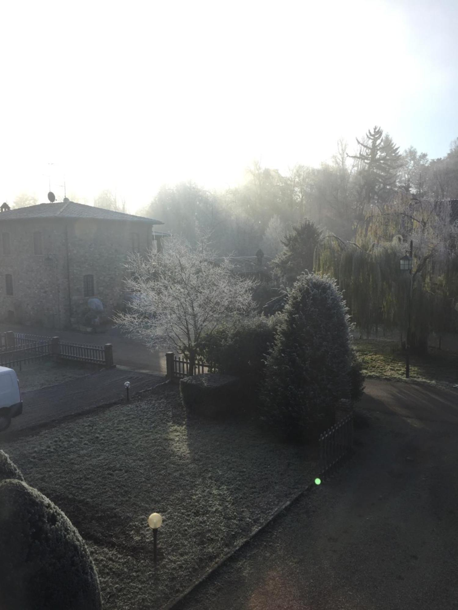 Senza Tempo Room & Breakfast Grazzano Visconti 外观 照片